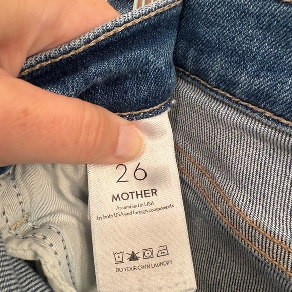 MOTHER the Mid-Rise Dazzler Ankle Fray Jeans in Opposites Attract Size 26 - Picture 10 of 13